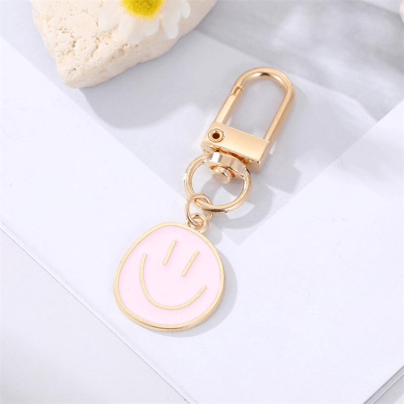 Alloy Enamel Painted Happy Face Keychain Golden Irregular Expression Key Ring Bag Pendant Accessories