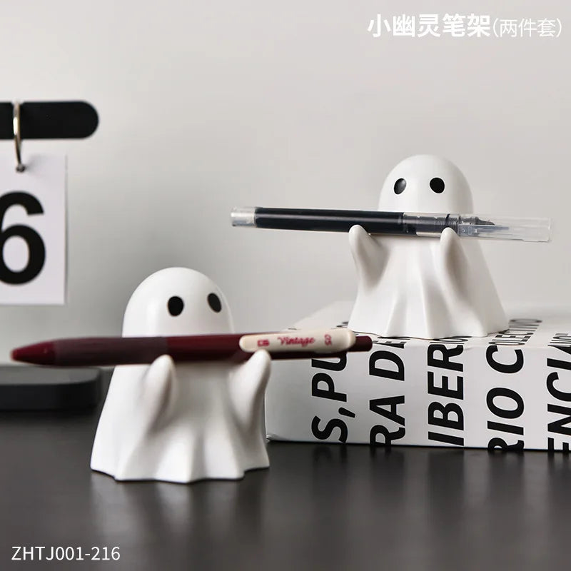 Halloween cute ghost desk decoration